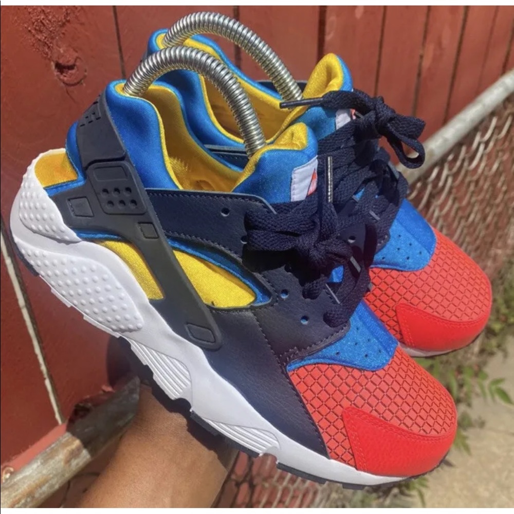 Nike Huarache Bright Crimson/Blue Kids Sneakers - 4 Y, 5.5Y